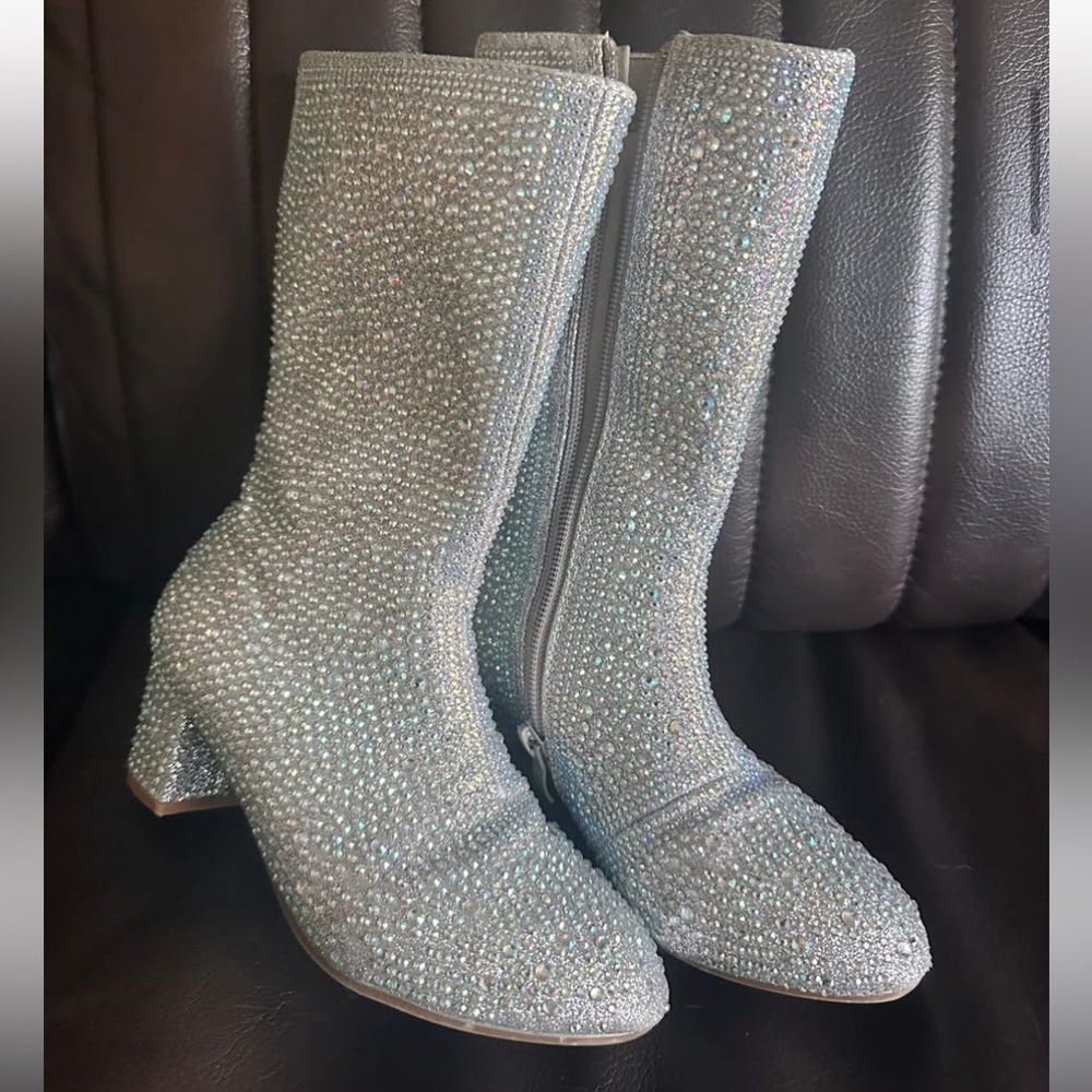 Elegant Silver Rhinestone Women's Boots